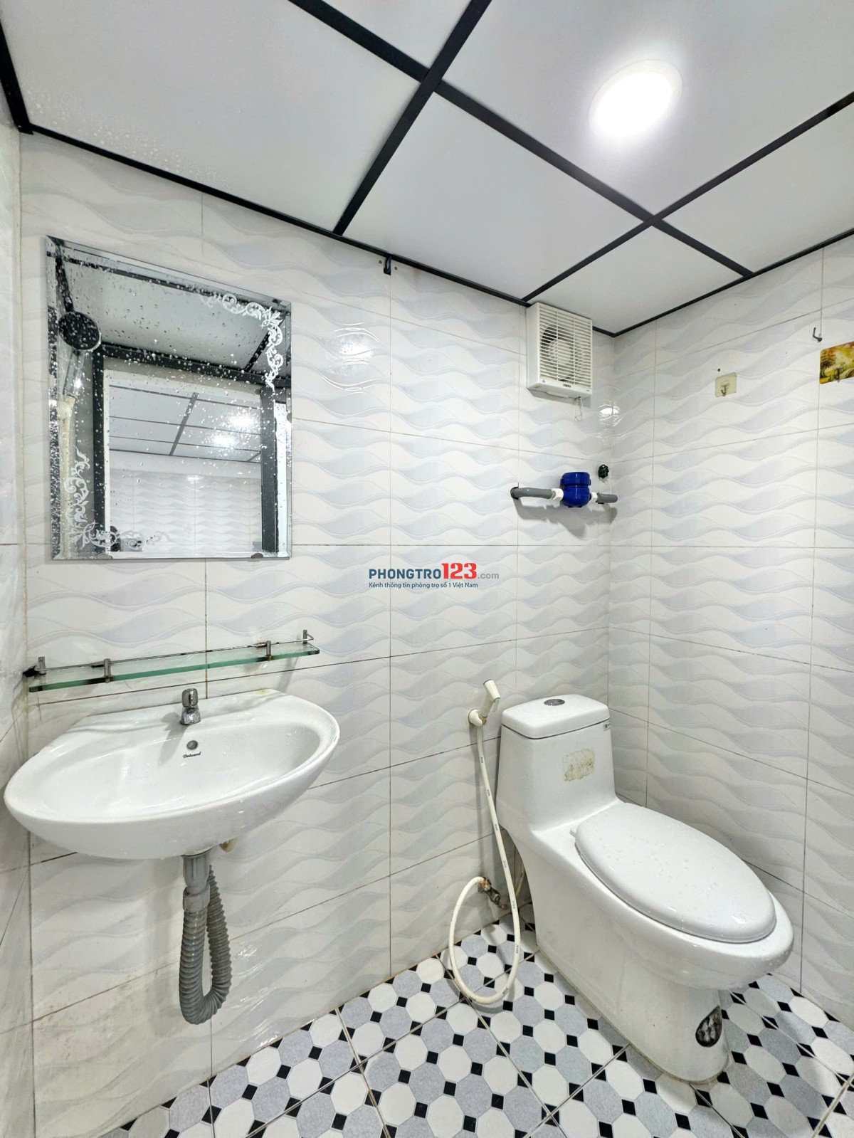 Full nội thất, 30m2, có ban công - thoáng mát - sạch sẽ Lý Thường Kiệt