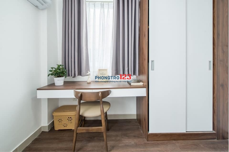 CĂN HỘ DỊCH VỤ CÓ BĂN CÔNG, SÂN THƯỢNG VIEW SÂN BAY- QUẬN TÂN BÌNH