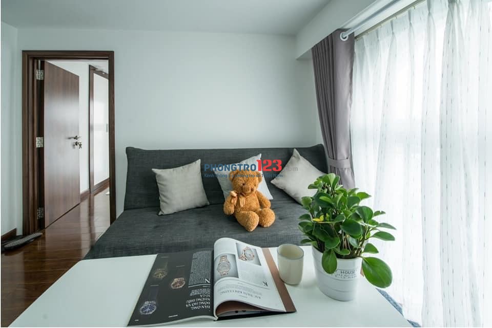 CĂN HỘ DỊCH VỤ CÓ BĂN CÔNG, SÂN THƯỢNG VIEW SÂN BAY- QUẬN TÂN BÌNH