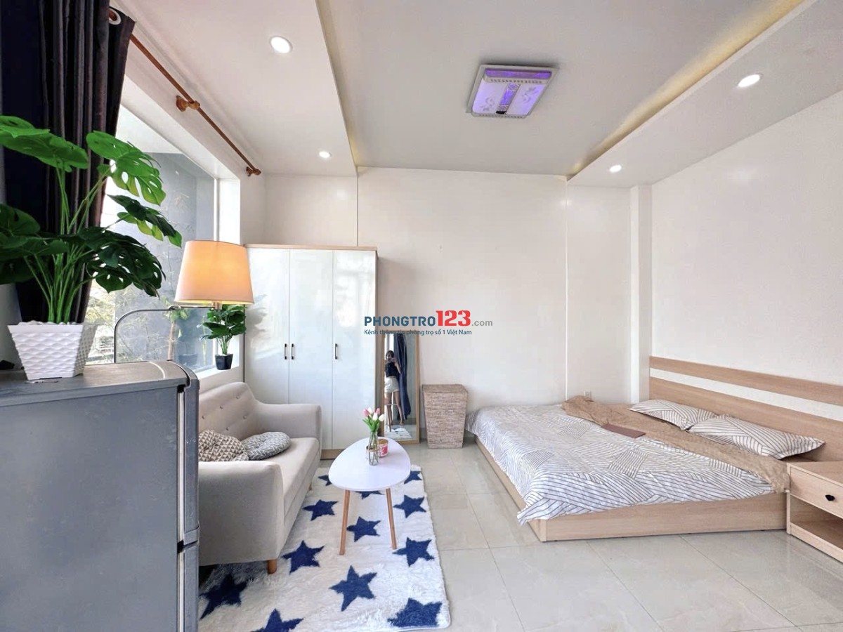 Phòng Cho Thuê Full Nội Thất Ban Công View Đẹp 35m2 Ngay Sát Lê Quang Định, Gần Q3, Q1, Chợ Bà Chiểu