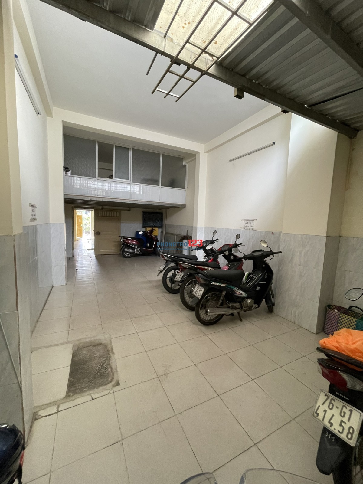 TÂN THỚI NHẤT 25, Q12: Còn 1 phòng CÓ GÁC, WC RIÊNG, KỆ BẾP, LẦU 3, ĐANG TRỐNG CÓ THỂ DỌN VÀO NGAY!