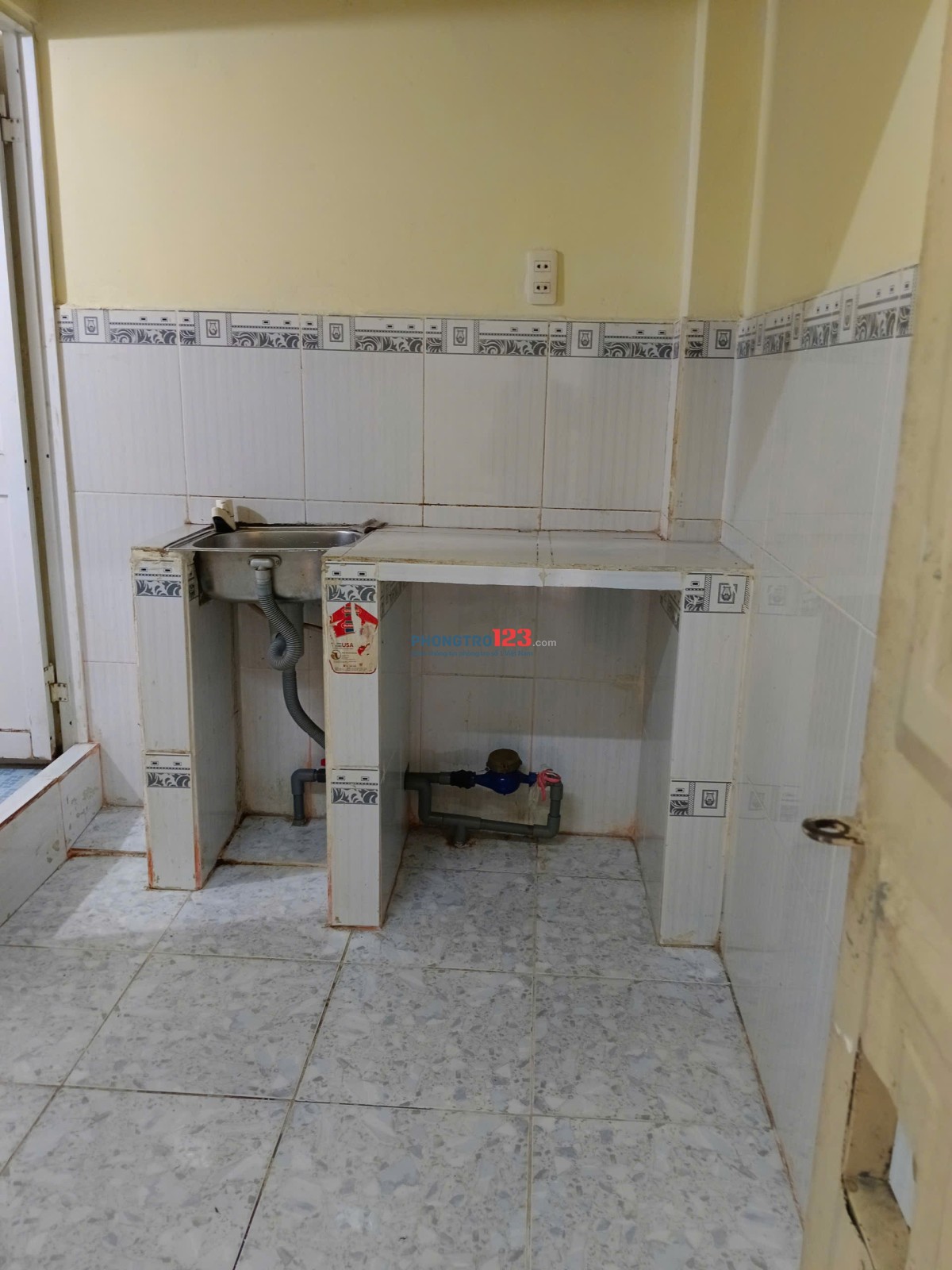 TÂN THỚI NHẤT 25, Q12: Còn 1 phòng CÓ GÁC, WC RIÊNG, KỆ BẾP, LẦU 3, ĐANG TRỐNG CÓ THỂ DỌN VÀO NGAY!