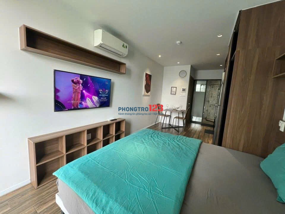  Cho Thuê Căn Hộ Studio Ban Công – Full Nội Thất – Máy Giặt & Máy Sấy Riêng – Gần Cv Hoàng văn thụ