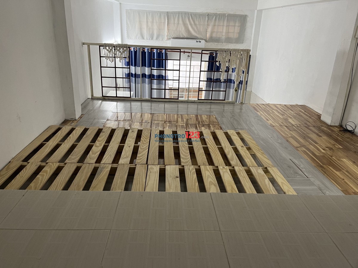 Phòng cho thuê đầy đủ tiện nghi 24m sàn; 15m gác giá 4.950.000đ