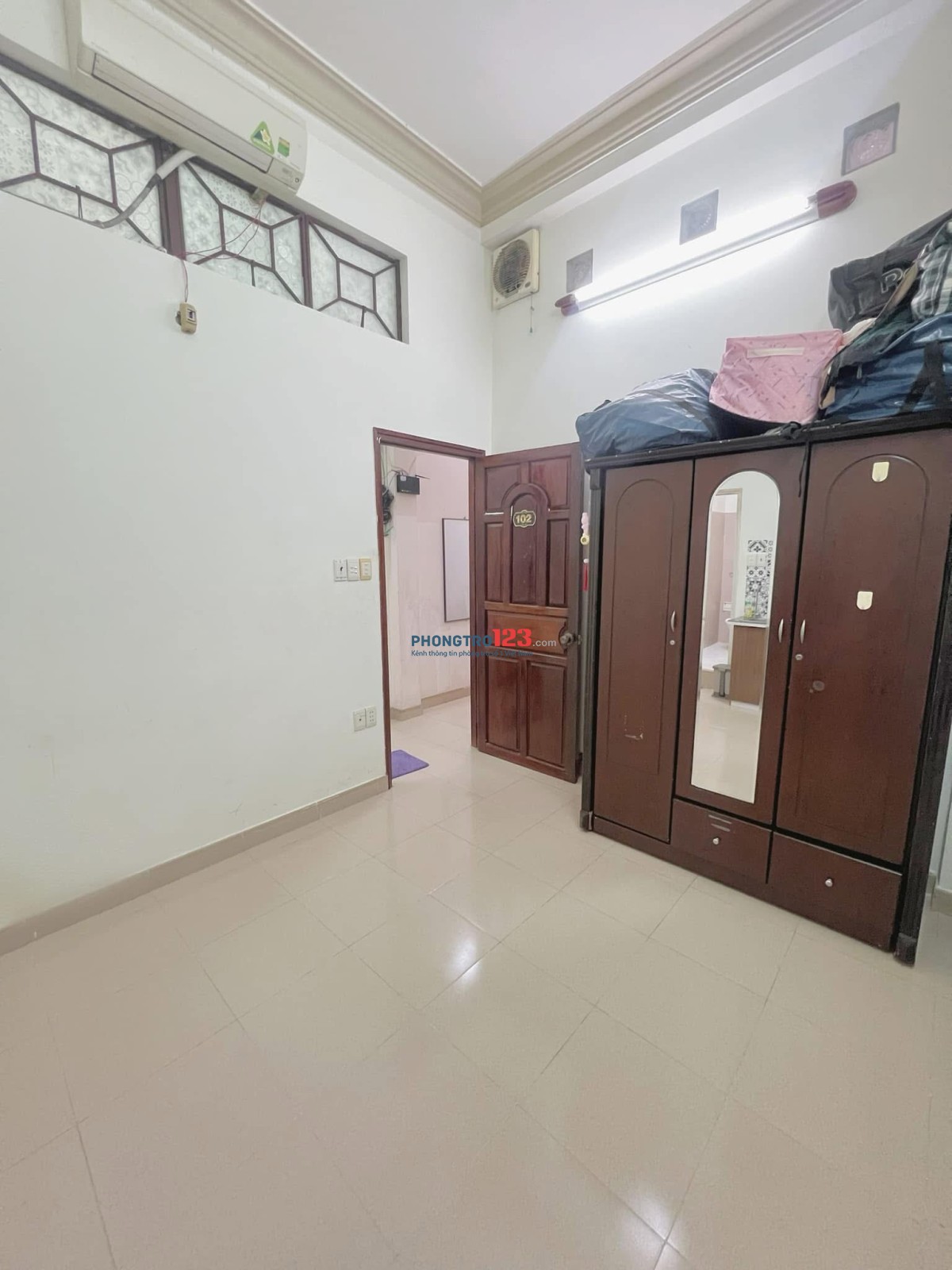 Phòng trọ 3tr gần Đh Văn Hiến toilet riêng