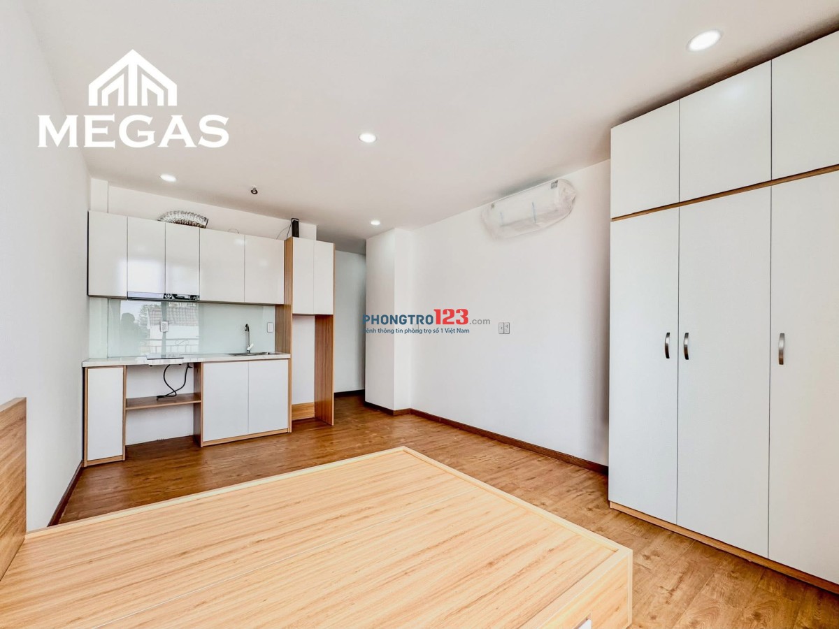 Studio ban công - Đường Võ Văn Ngân - Gần ngã tư Thủ Đức