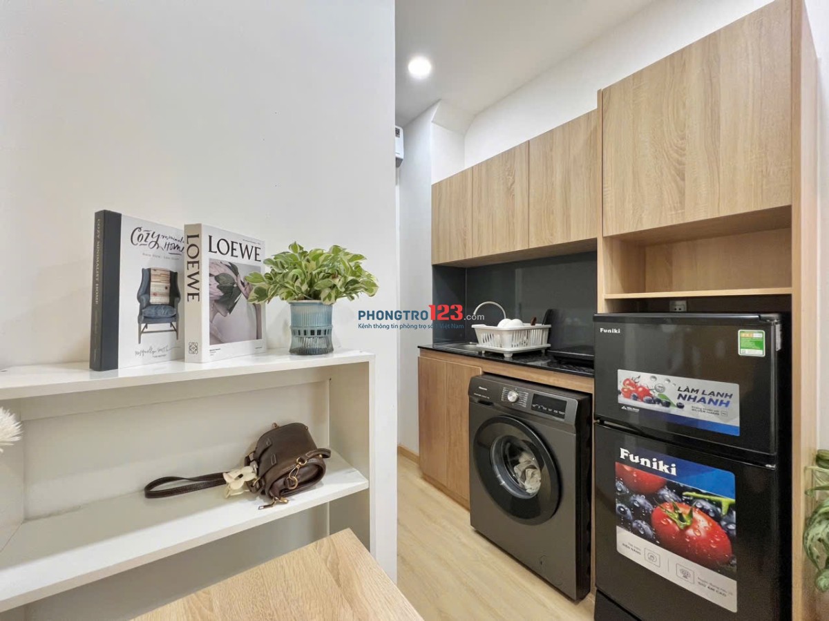 Cho thuê phòng cửa sổ to 25m2 ngay công viên Hoàng Văn Thụ