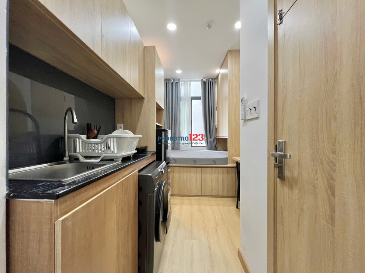 Cho thuê phòng cửa sổ to 25m2 ngay công viên Hoàng Văn Thụ