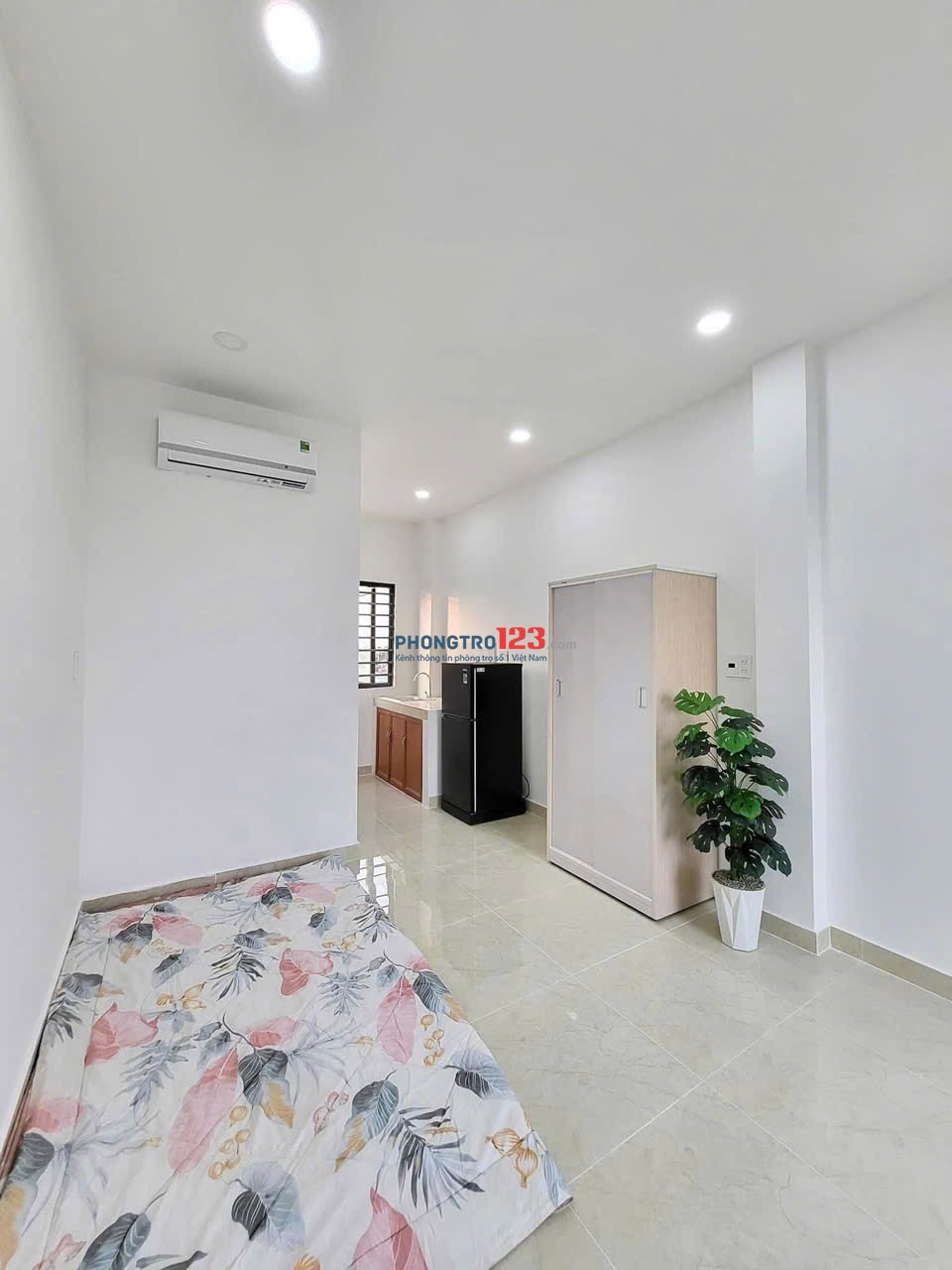 CĂN HỘ STUDIO FULL NỘI THẤT - THANG MÁY - CỬA SỔ TRỜI