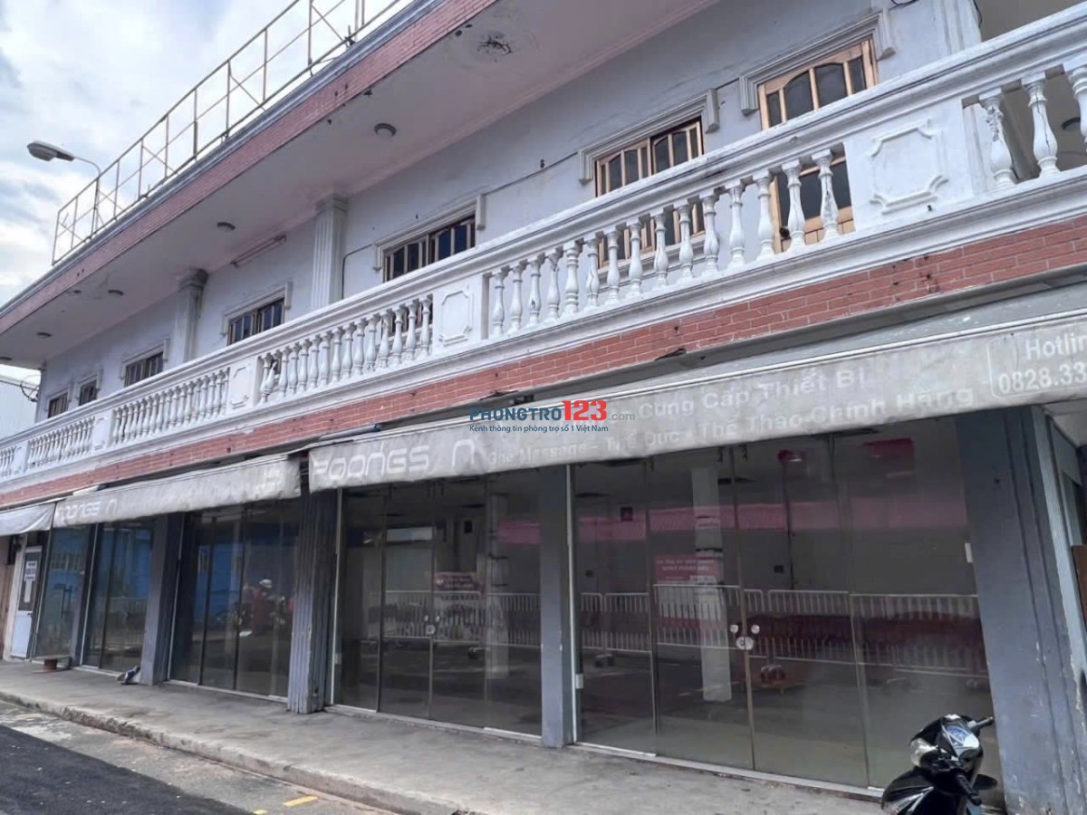 Lô góc 2 mặt tiền Tô Hiến Thành Quận 10. DT5x20 kế Big C cần cho thuê