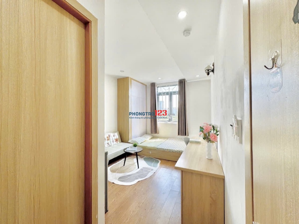 Cho thuê phòng cửa sổ trời, xa bếp - Xô Viết Nghệ Tĩnh, Bình Thạnh gần Q2, Q1, Q3, Phú Nhuận