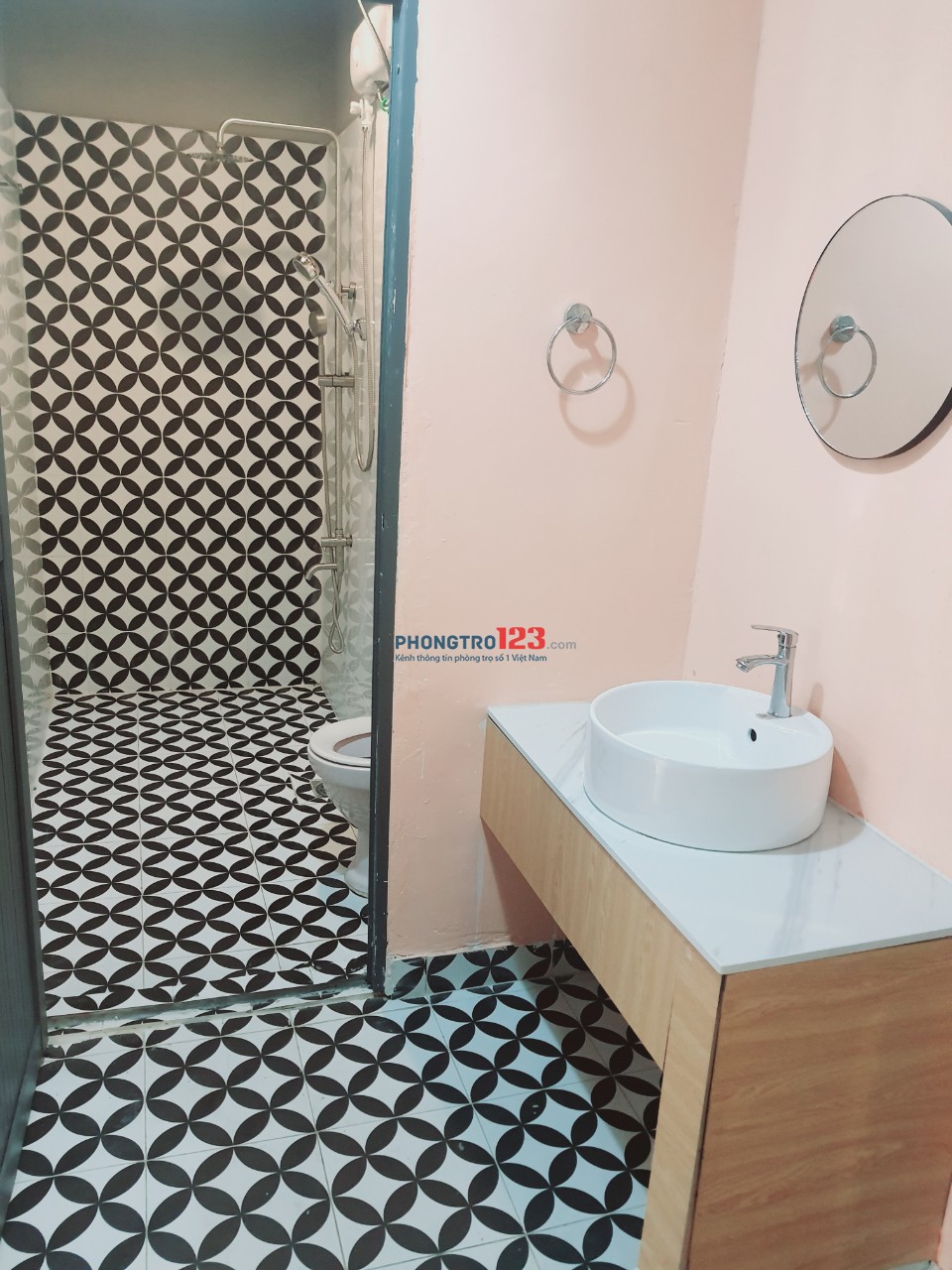 CHỦ CHO THUÊ FULL CĂN HỘ + OFFICETEL 47M2 LẦU 2_ VINHOME GRAND PARK Q9