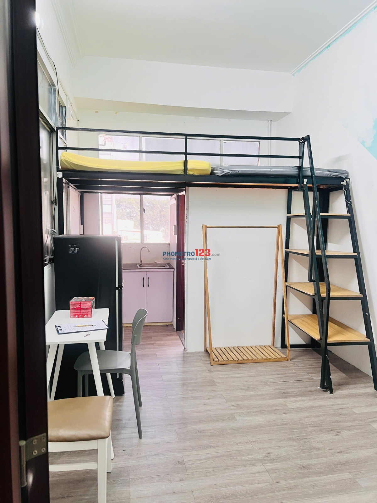 CHỖ NGHỈ GẦN BV CHỢ RẪY & Y DƯỢC – CÓ GÁC – GIÁ TỐT