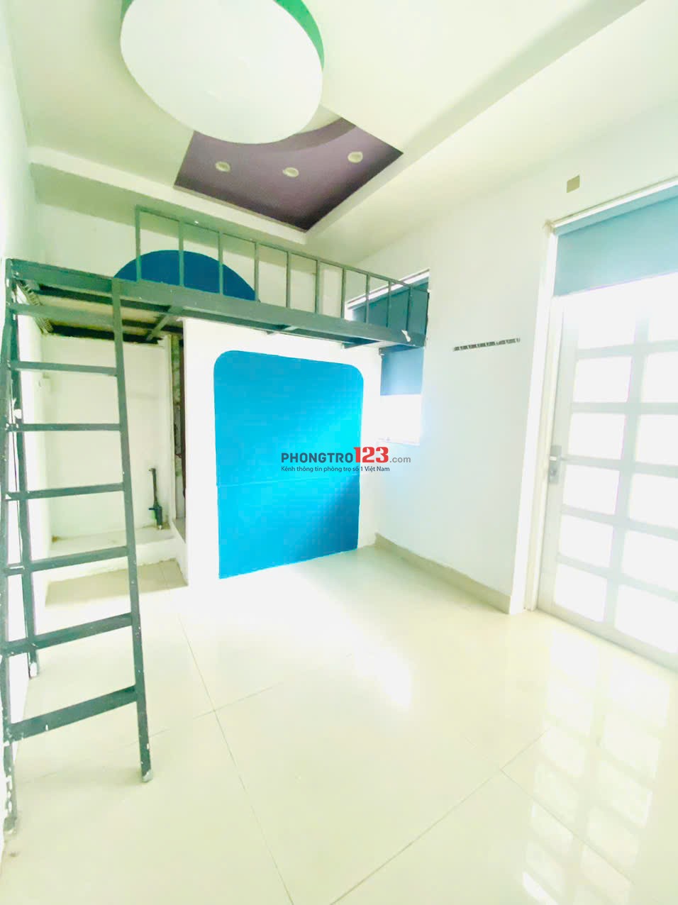 PHÒNG TRỌ BAN CÔNG + CÓ GÁC + TỦ LẠNH ĐẠI HỌC VĂN HIẾN GIÁ RẺ