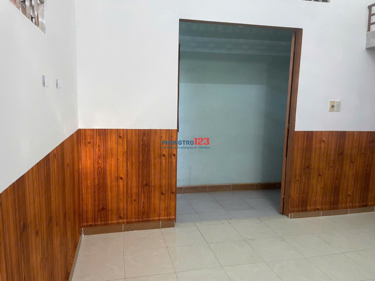 Cho thuê phòng trống đối diện Golden Palace