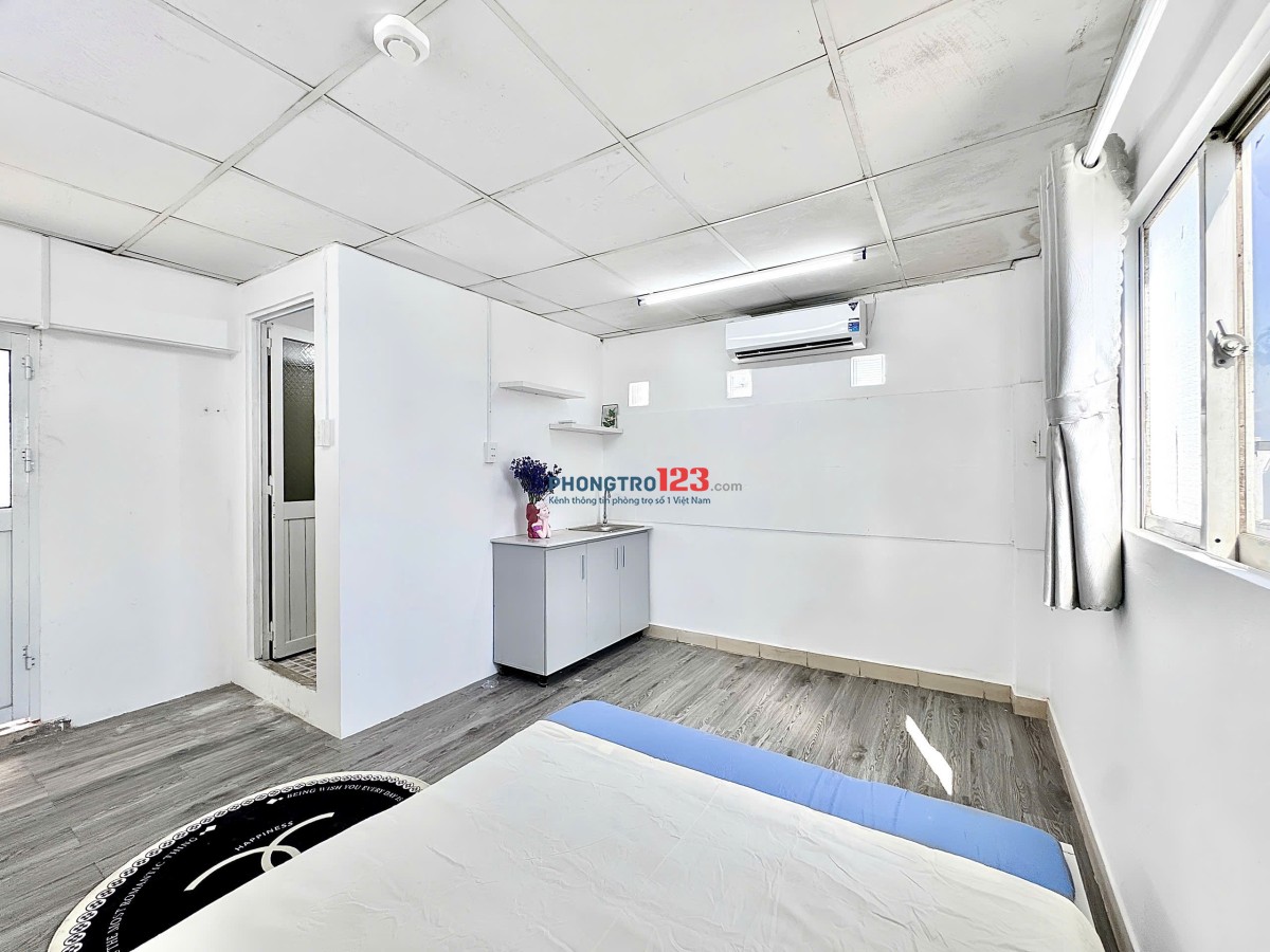 Cho Thuê Phòng Cửa Sổ Trời - Mới 100% - Nội Thất Cơ Bản - Ngay Chợ Bà Chiểu - Mặt Tiền Vũ Tùng