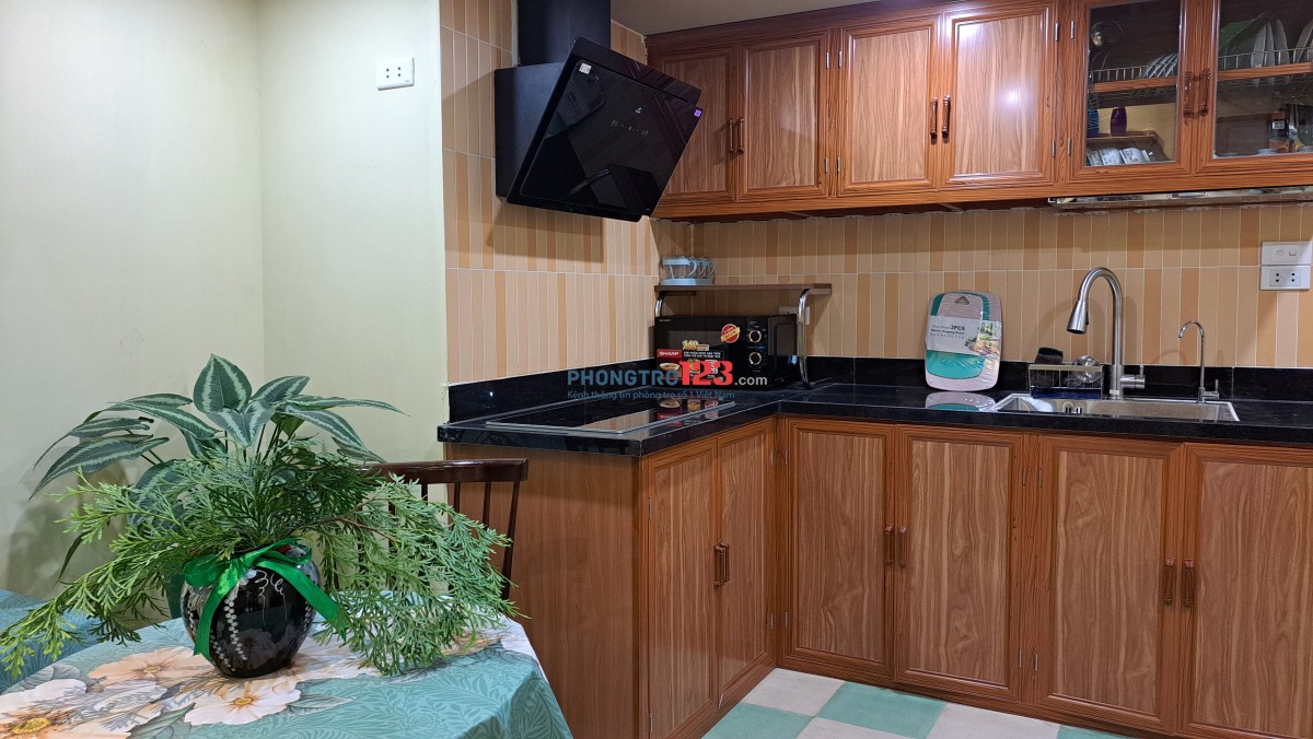 Phòng trọ cao cấp, 30m2, 8tr, cách Hồ Hoàn Kiếm 1,5km