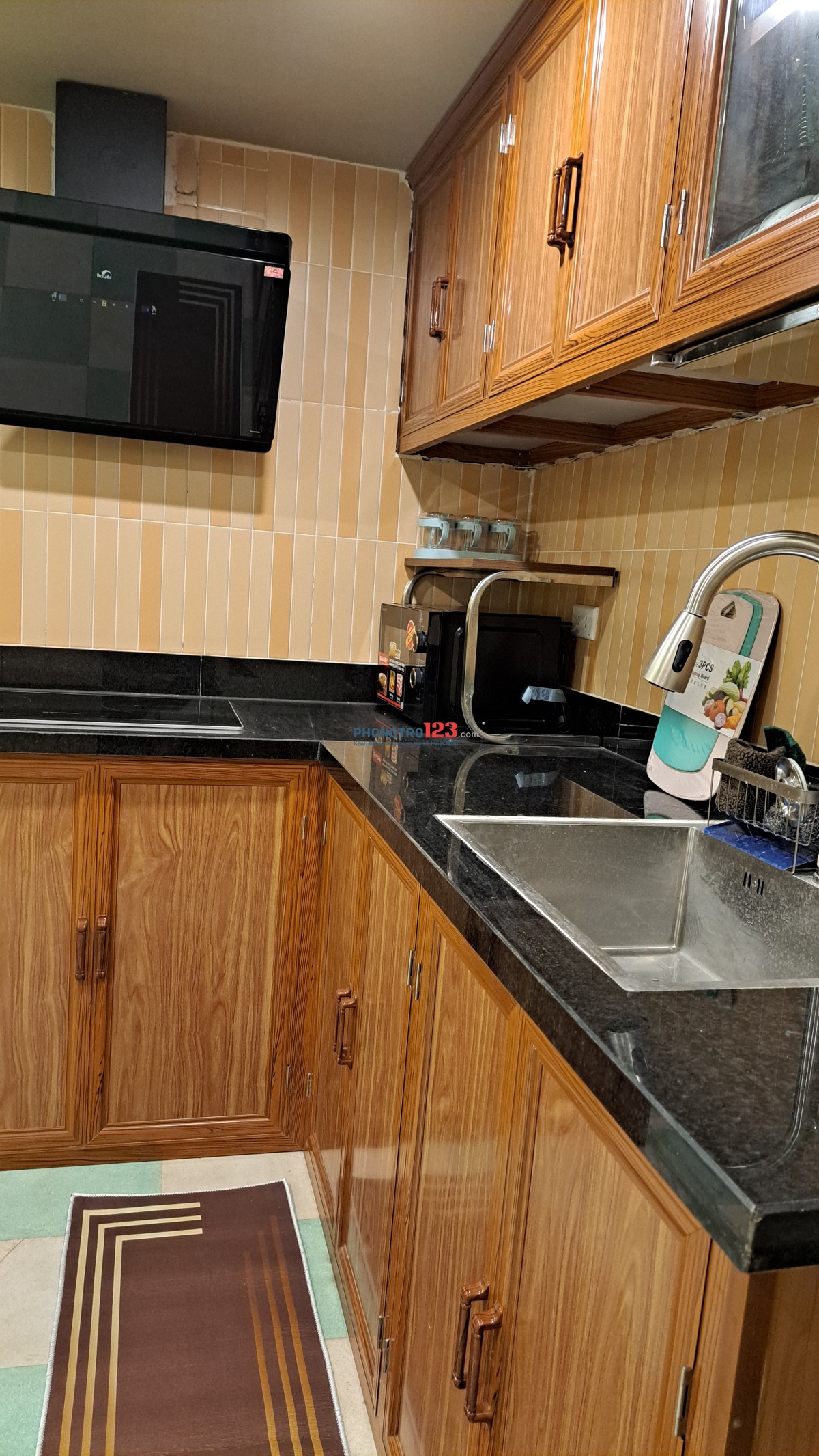 Phòng trọ cao cấp, 30m2, 8tr, cách Hồ Hoàn Kiếm 1,5km