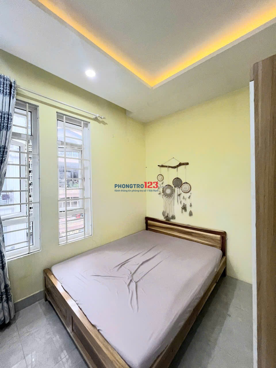 CHO THUÊ CĂN HỘ - 2PN CỬA SỔ LỚN, MÁY GIẶT RIÊNG, NGAY KHU ẨM THỰC PHAN XÍCH LONG