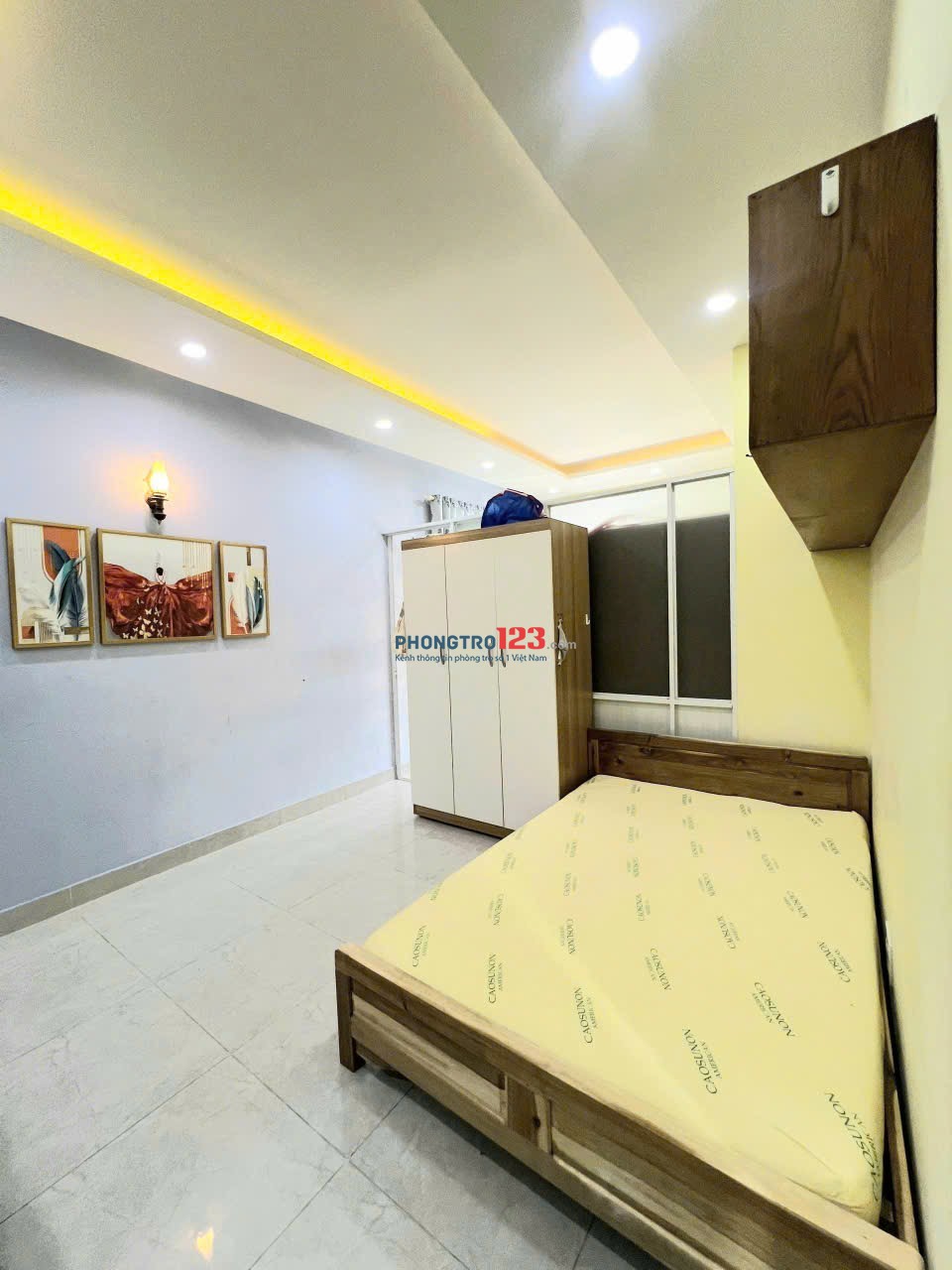 CHO THUÊ CĂN HỘ - 2PN CỬA SỔ LỚN, MÁY GIẶT RIÊNG, NGAY KHU ẨM THỰC PHAN XÍCH LONG