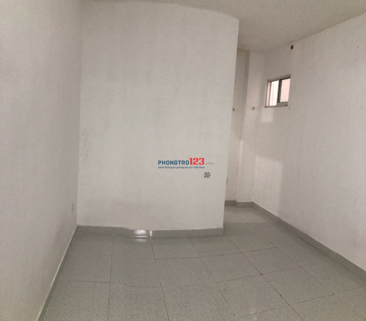 PHÒNG TRỌ SAU LƯNG SIÊU THỊ EMART, GÒ VẤP