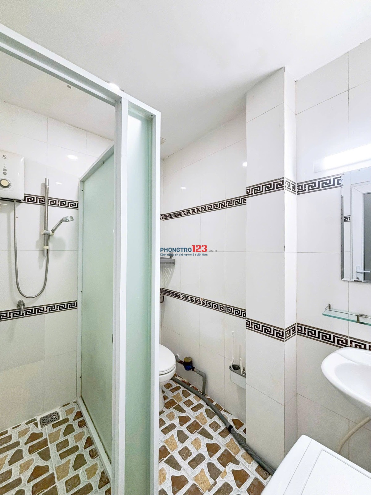 CĂN HỘ MINI CÓ BAN CÔNG 35m2, NỘI THẤT ĐẦY ĐỦ, THOÁNG MÁT, RỘNG RÃI