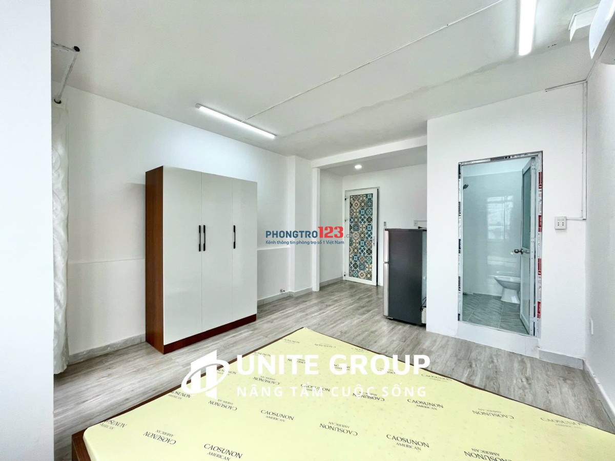 Cho Thuê Phòng Full Nội Thất 35m2, Cửa Sổ Thoáng Ngay Tại Nguyễn Kiệm, sát Quận 3, Quận 1, Sân Bay