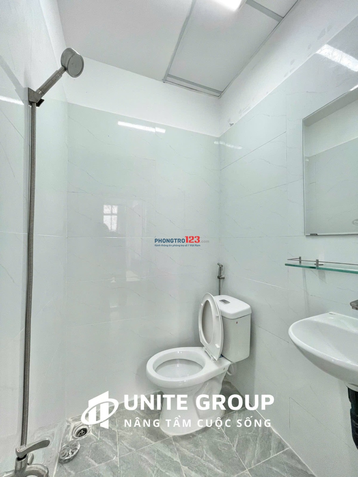 Cho Thuê Phòng Full Nội Thất 35m2, Cửa Sổ Thoáng Ngay Tại Nguyễn Kiệm, sát Quận 3, Quận 1, Sân Bay