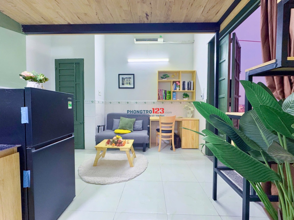 Duplex Ban công Full Nt siu thoáng ngay cv Lê Thị Riêng - Quận 10