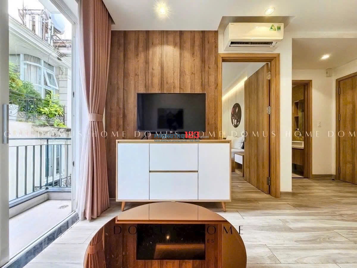 Ở Ngay! Căn Hộ Cao Cấp Tách Bếp-Full Nội Thất-Ban Công Mát Cả Ngày VỊ TRÍ VÀNG SÂN BAY TÂN BÌNH
