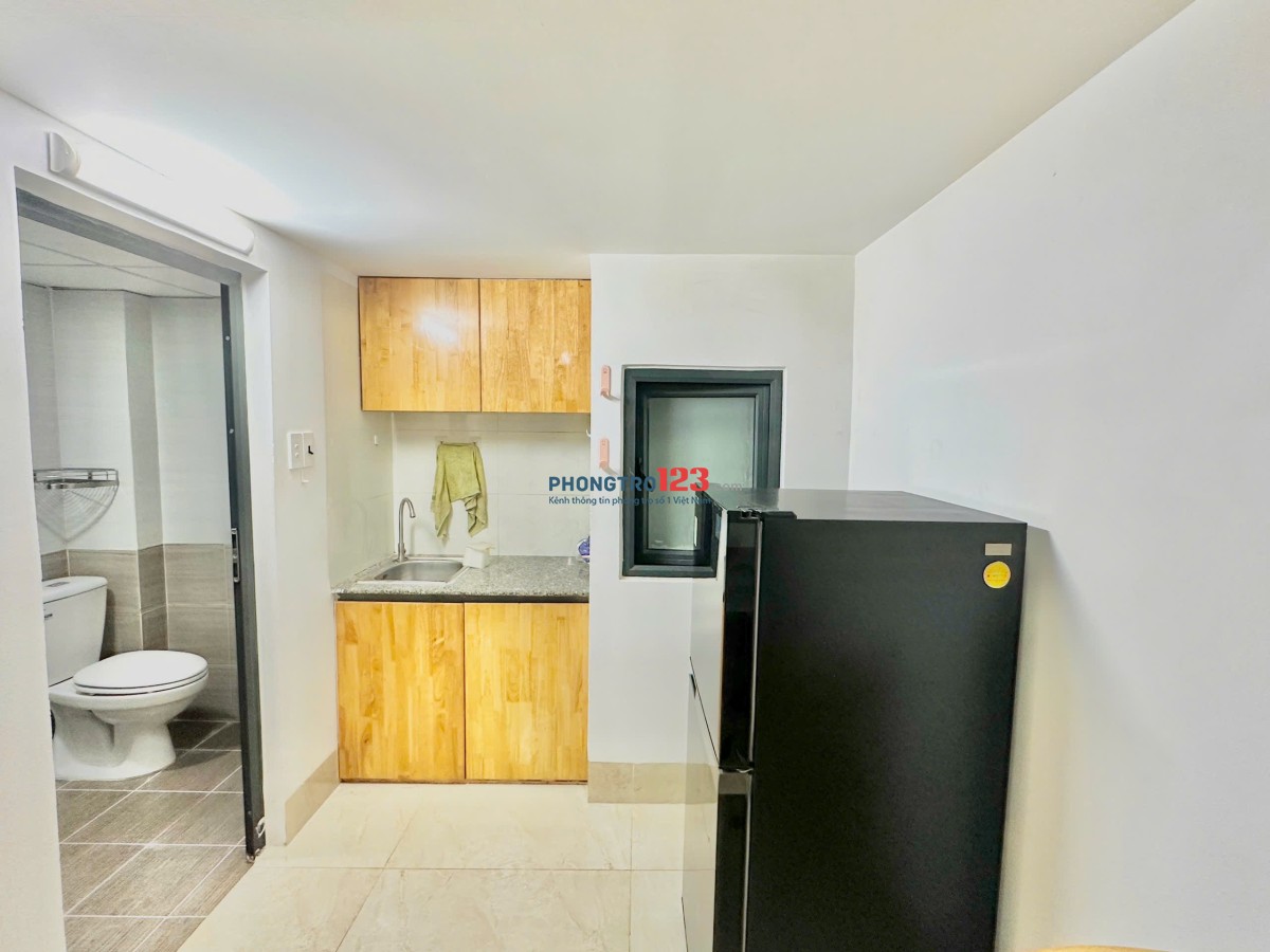 CHO THUÊ PHÒNG FULL NỘI THẤT NHÀ CÓ BẢO VỆ 24/7 NẰM NGAY TRUNG TÂM BÌNH THẠNH GẦN NGÃ TƯ HÀNG XANH