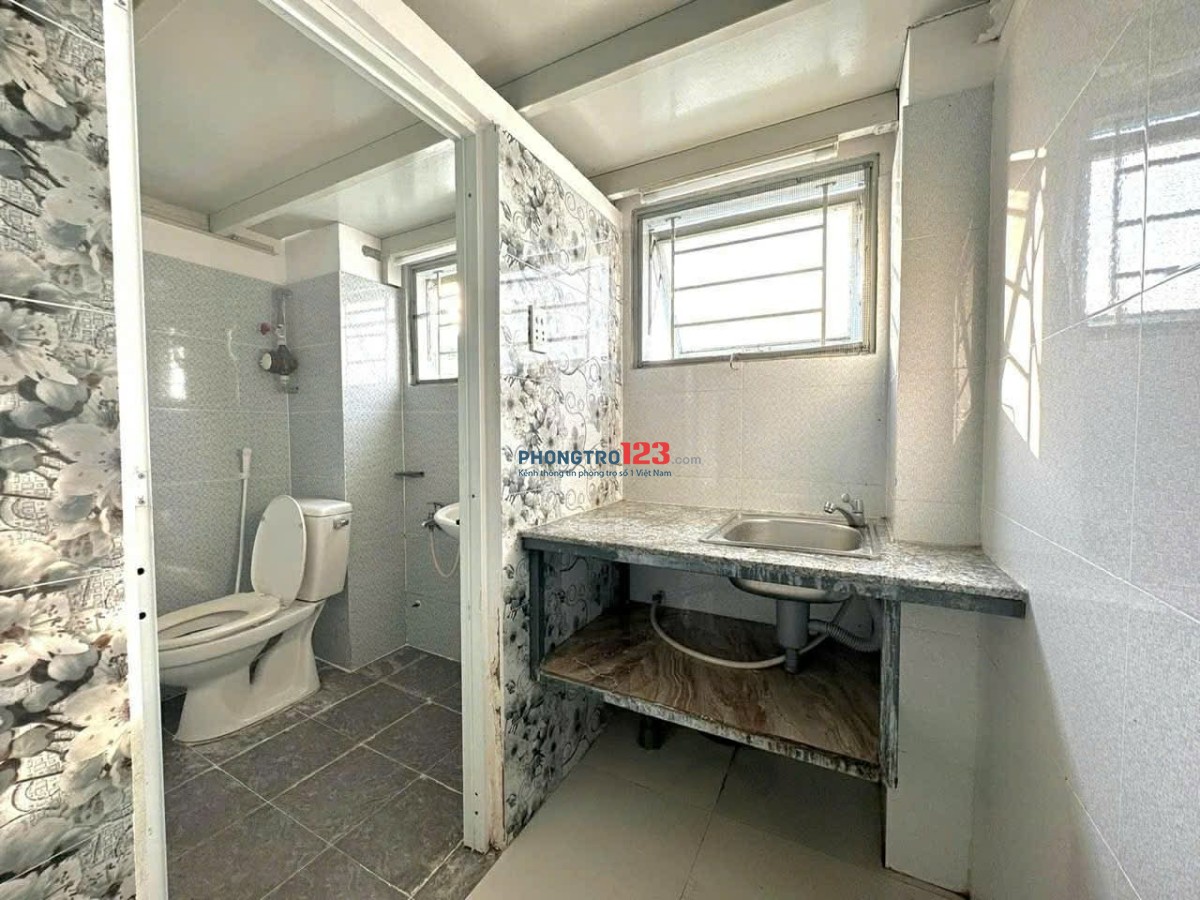 Cần pass lại phòng trọ 3-4 người ở do di chuyển công tác