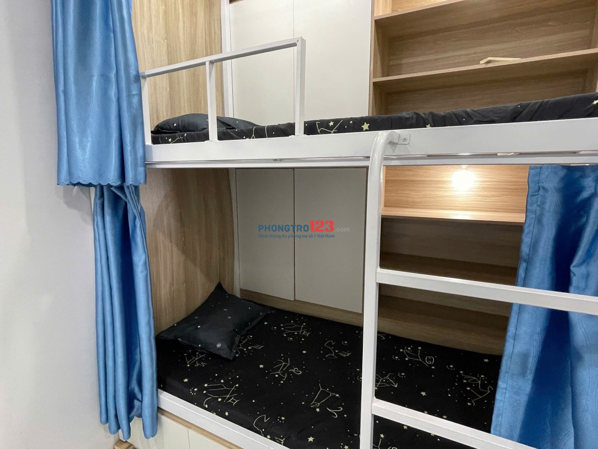 Siêu hot! 1.55tr/tháng Giường KTX full nội thất, bếp, máy lạnh, tủ lạnh, máy giặt, nước nóng lạnh