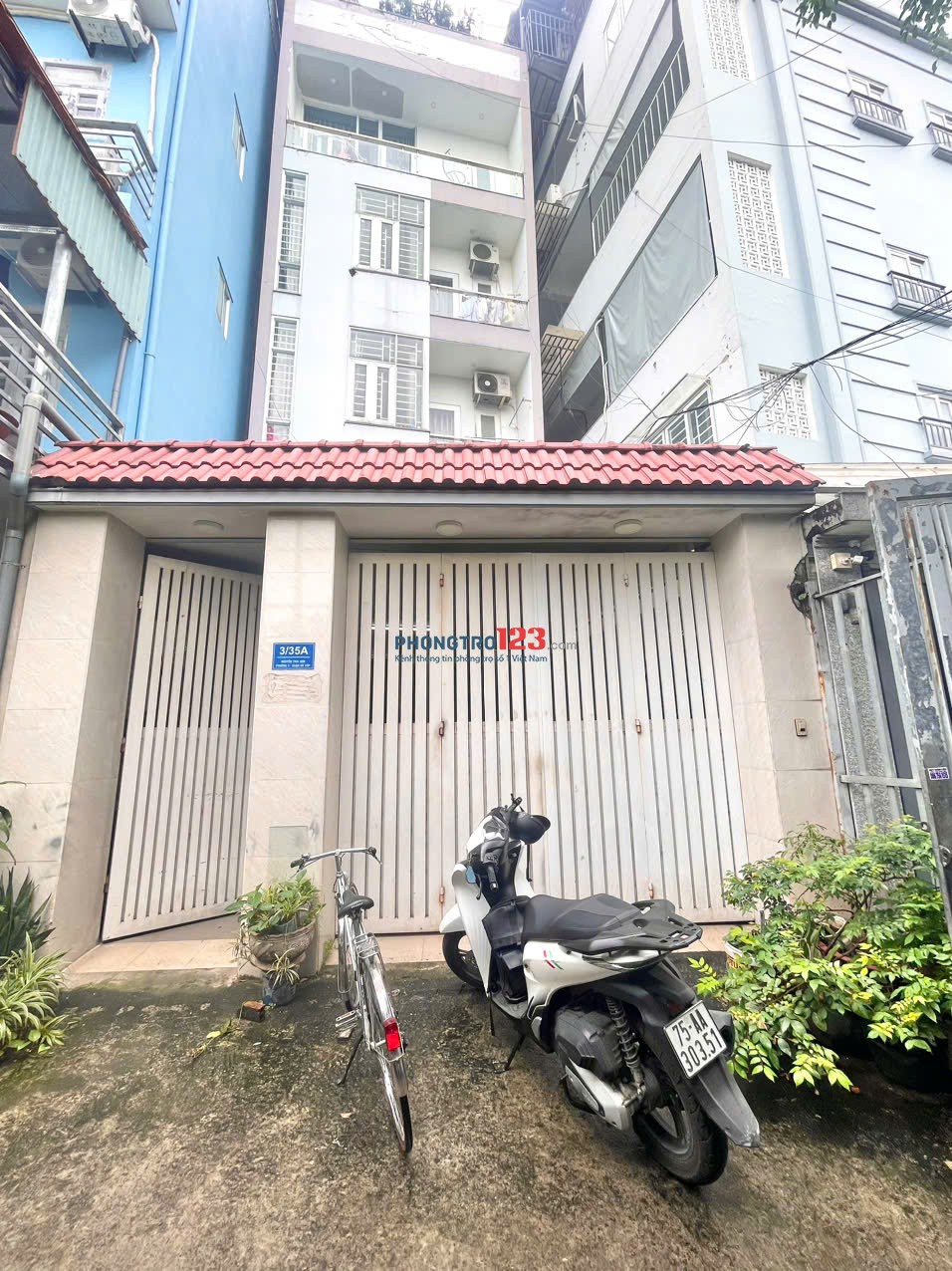 CHO THUÊ MẶT BẰNG KINH DOANH RỘNG 150M² – GẦN SÂN BAY – CÓ SÂN ĐỂ Ô TÔ