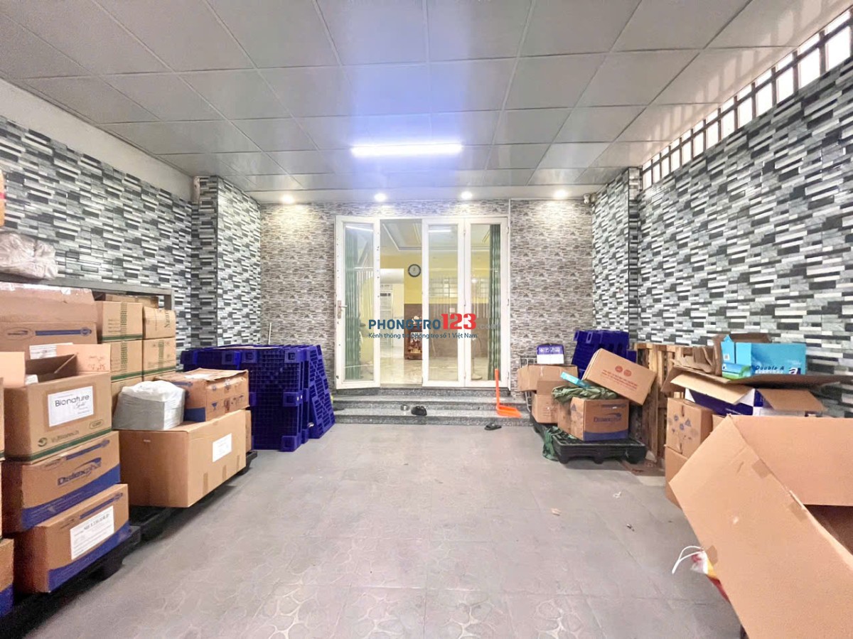 CHO THUÊ MẶT BẰNG KINH DOANH RỘNG 150M² – GẦN SÂN BAY – CÓ SÂN ĐỂ Ô TÔ