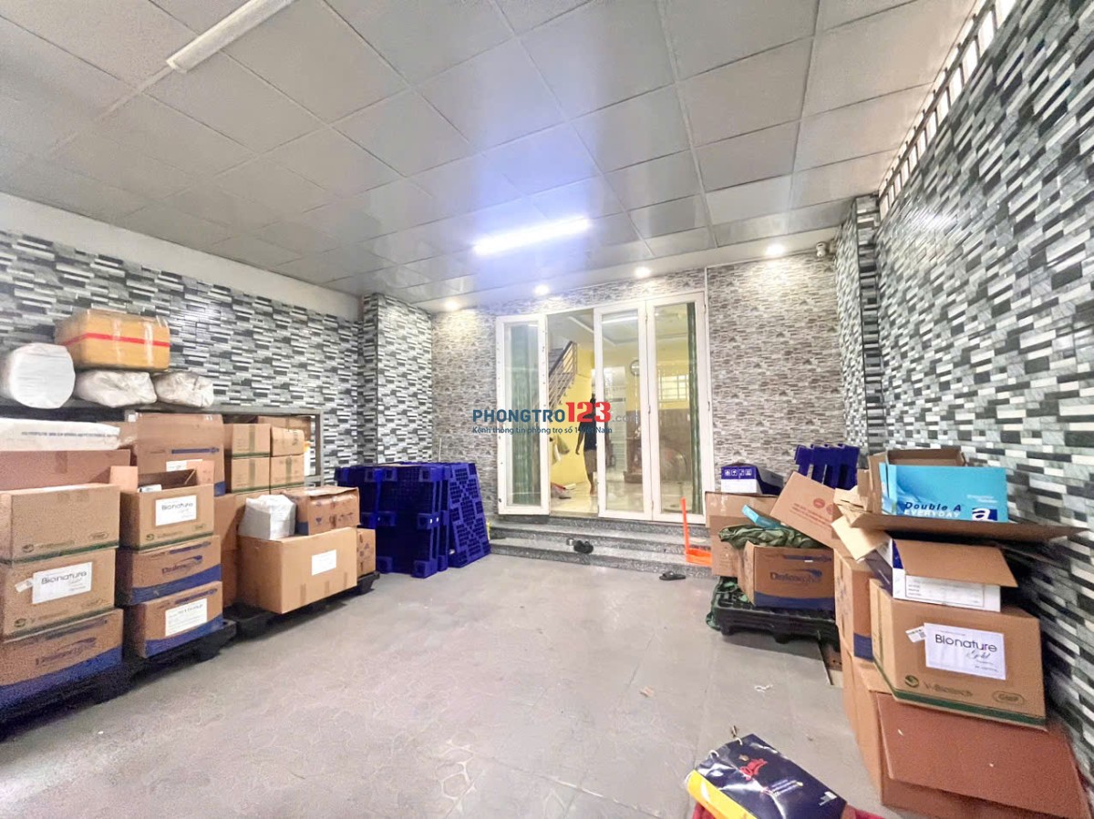 CHO THUÊ MẶT BẰNG KINH DOANH RỘNG 150M² – GẦN SÂN BAY – CÓ SÂN ĐỂ Ô TÔ