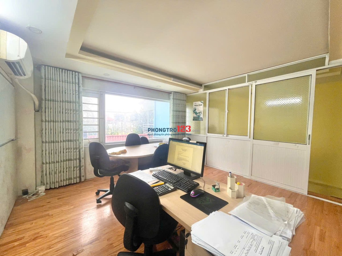 CHO THUÊ MẶT BẰNG KINH DOANH RỘNG 150M² – GẦN SÂN BAY – CÓ SÂN ĐỂ Ô TÔ