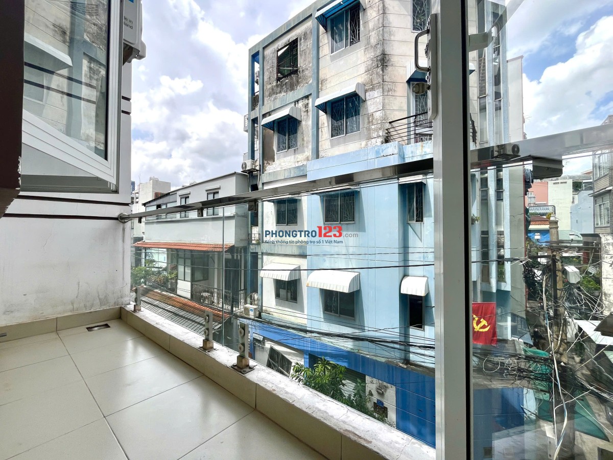 Cho thuê căn hộ dịch vụ tại trung tâm quận 1.