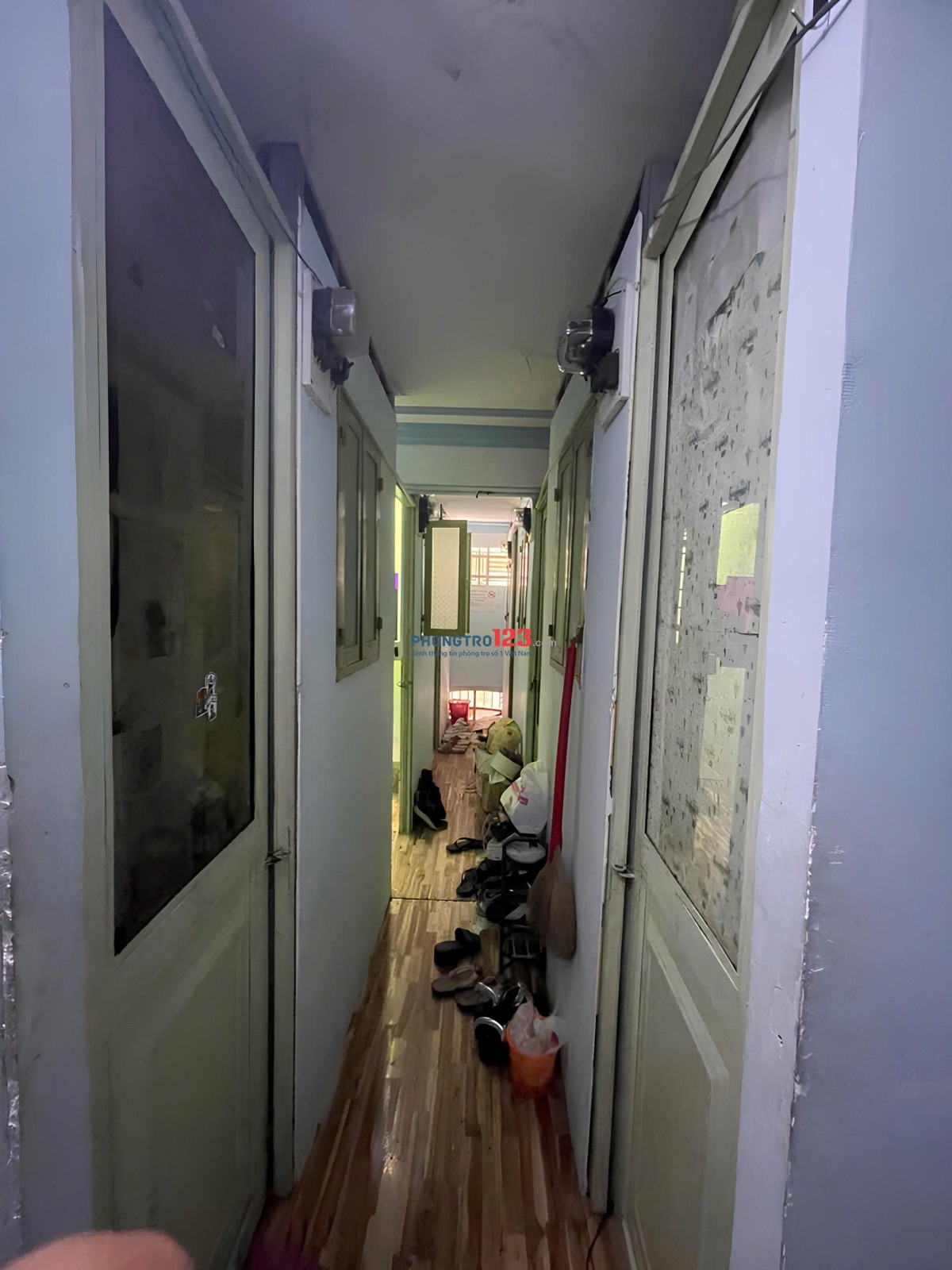 Phòng rẻ - lầu 1 - cửa sổ - An Ninh - Ngay VINCOM PHAN VĂN TRỊ 200M