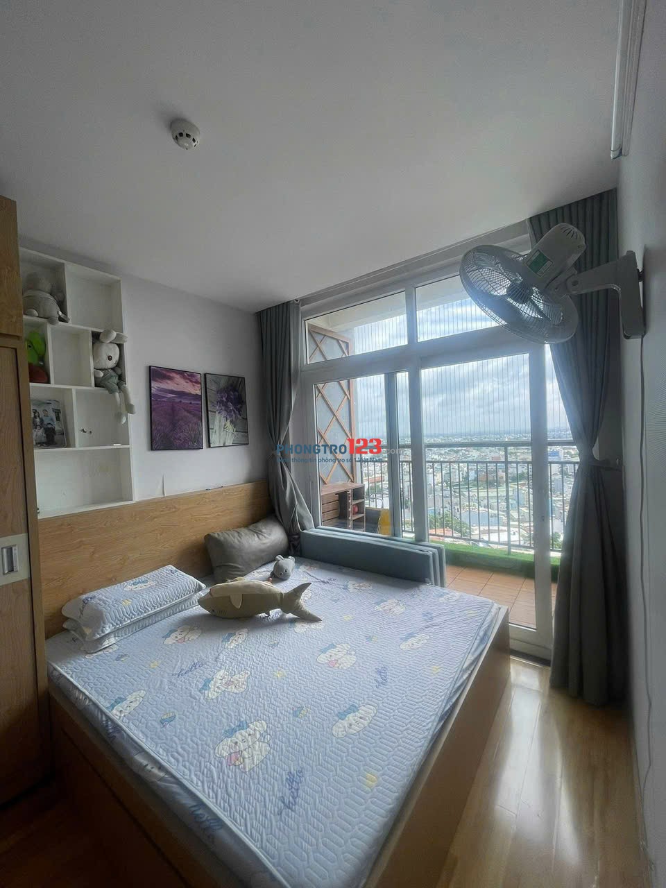 Chung cư Phú Thạnh, Nguyễn Sơn, TP: 95m2, 3p ngủ, full NT, 10tr/th