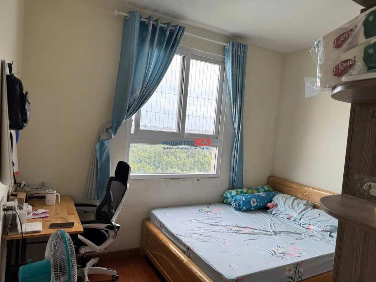 Chung cư Phú Thạnh, Nguyễn Sơn, TP: 95m2, 3p ngủ, full NT, 10tr/th