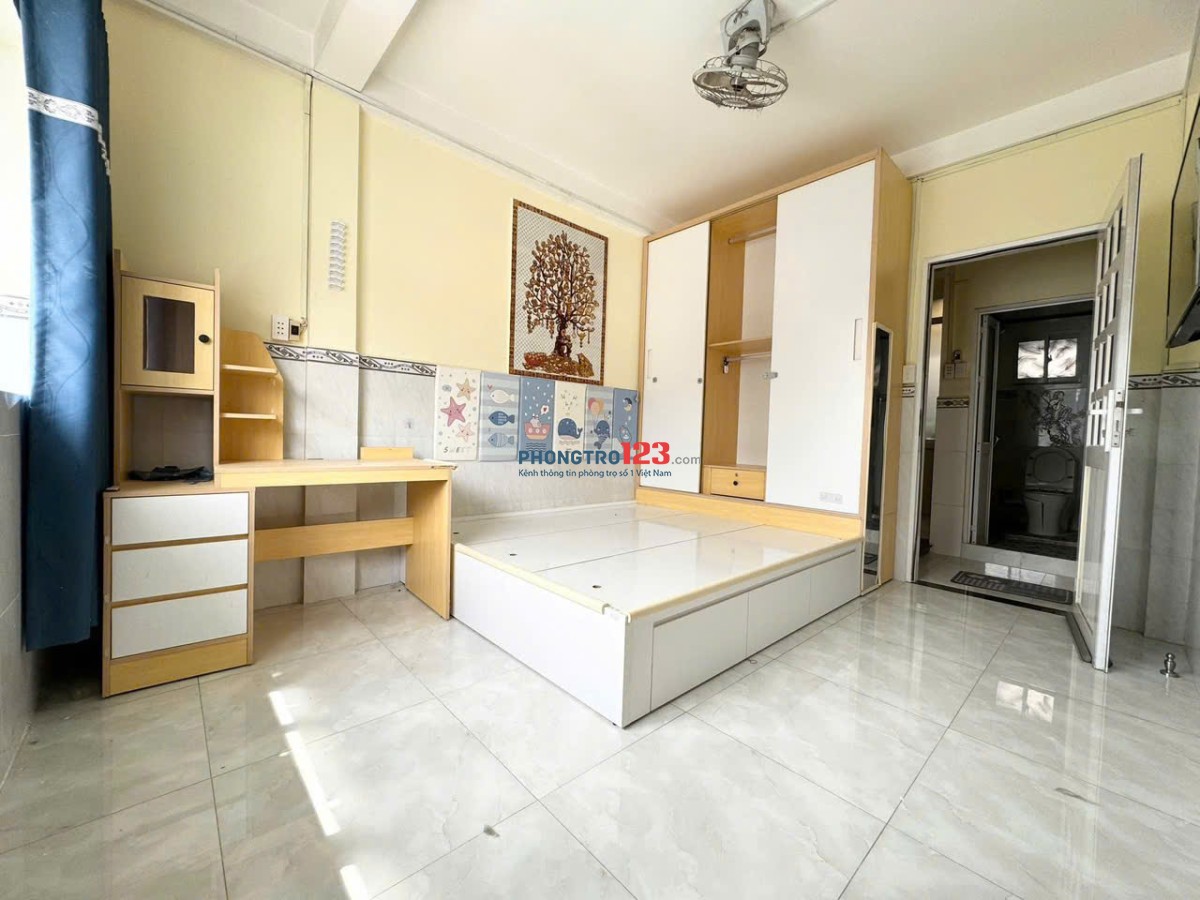 Chung cư SG Tower, Thoại Ngọc Hầu, TP: 95m2, 3p ngủ, full nt, 9,5triệu