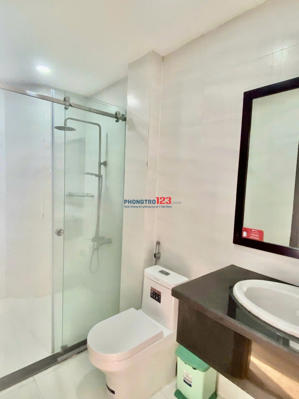 Cho thuê phòng 30m2 ở Đặng Thùy Trâm Q. Bình Thạnh gần ĐH Văn Lang full nội thất