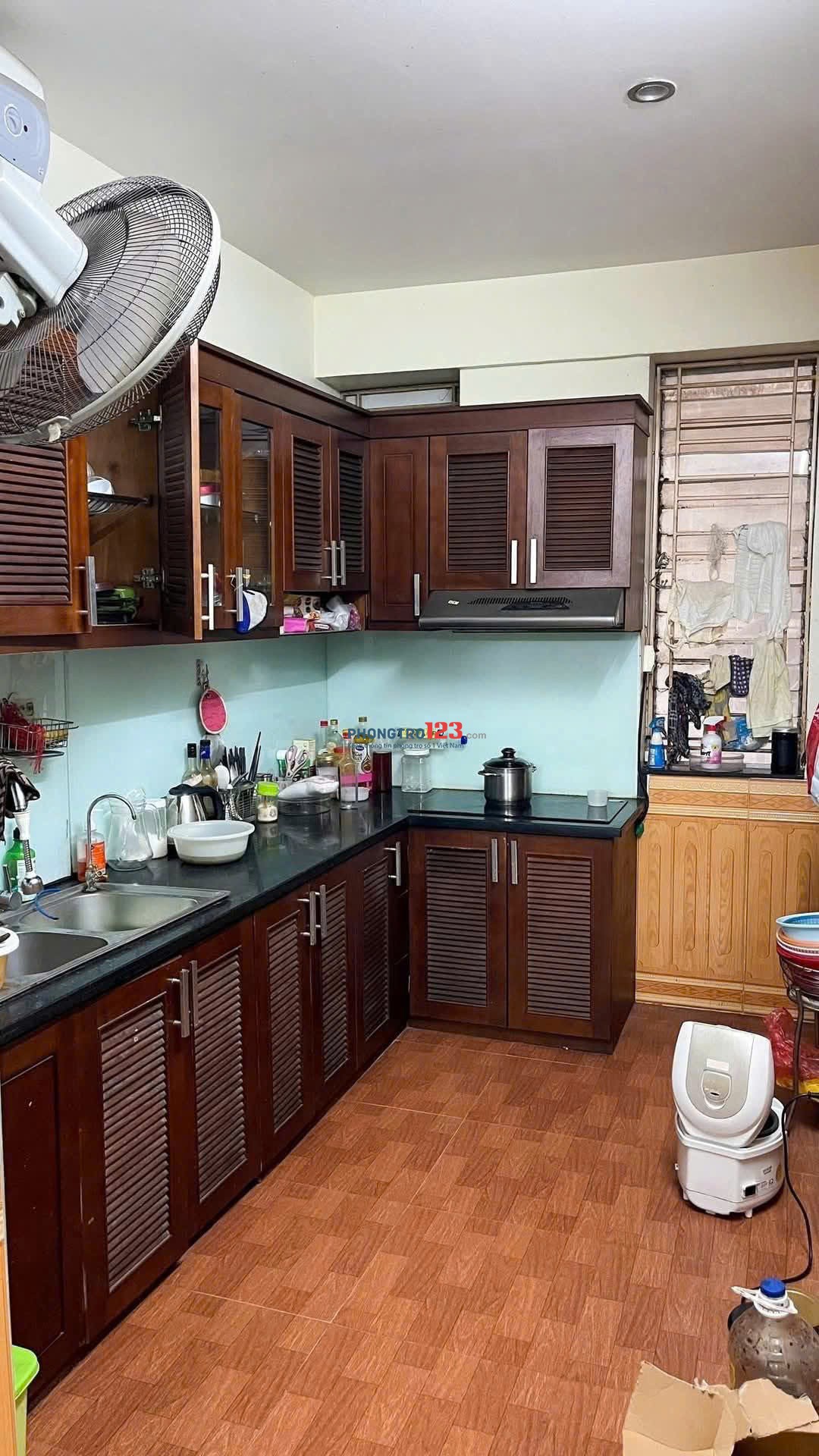 Giá 15tr5/th, 110m2, 3PN, 2WC, Nội thất, Căn hộ Oriental, Âu Cơ, TPhú.