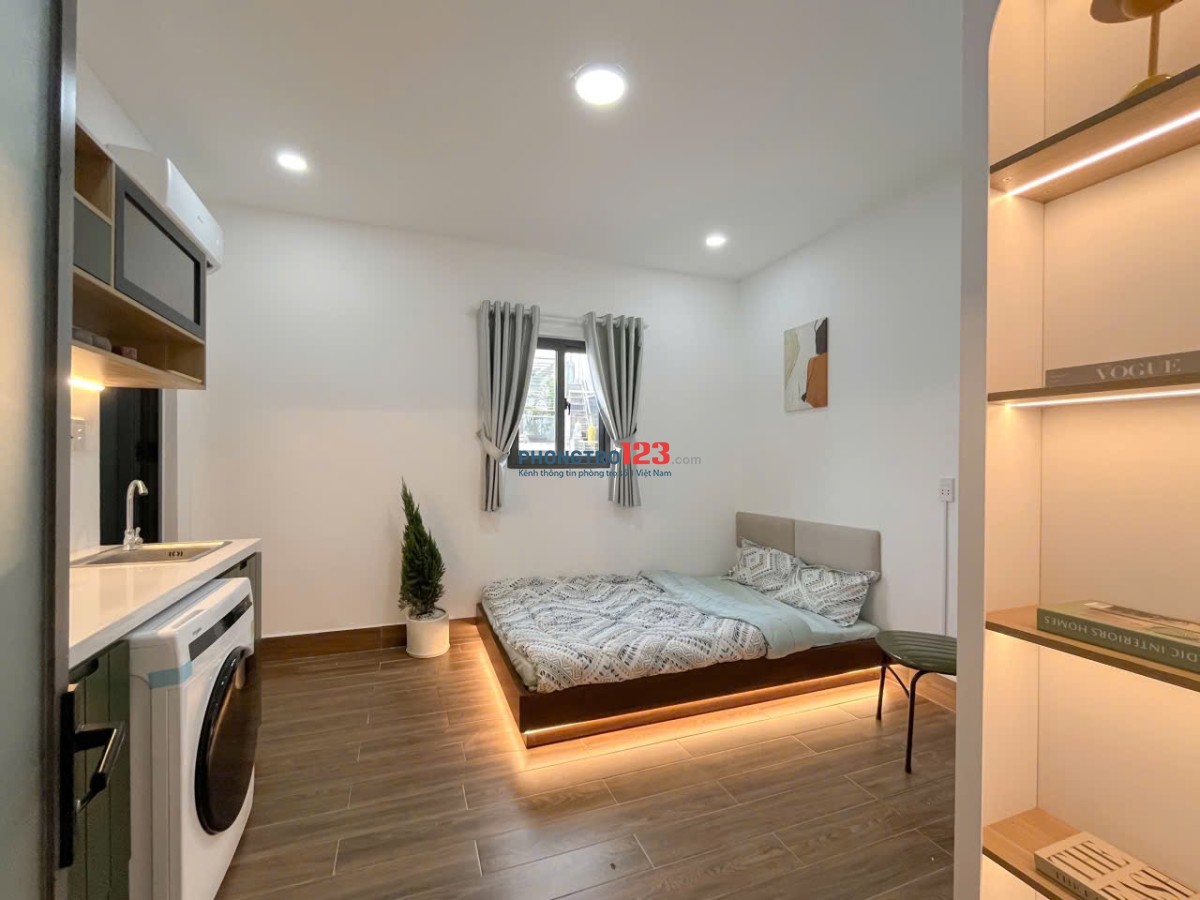 Căn hộ studio ban công máy giặt riêng full nội thất gần cv lê thị riêng ngã tư bảy hiên tân bình