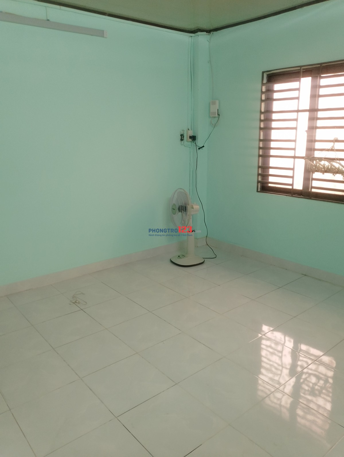 Cho SV nữ thuê giờ giấc tự do gần chợ và phố ẩm thực khu an Ninh