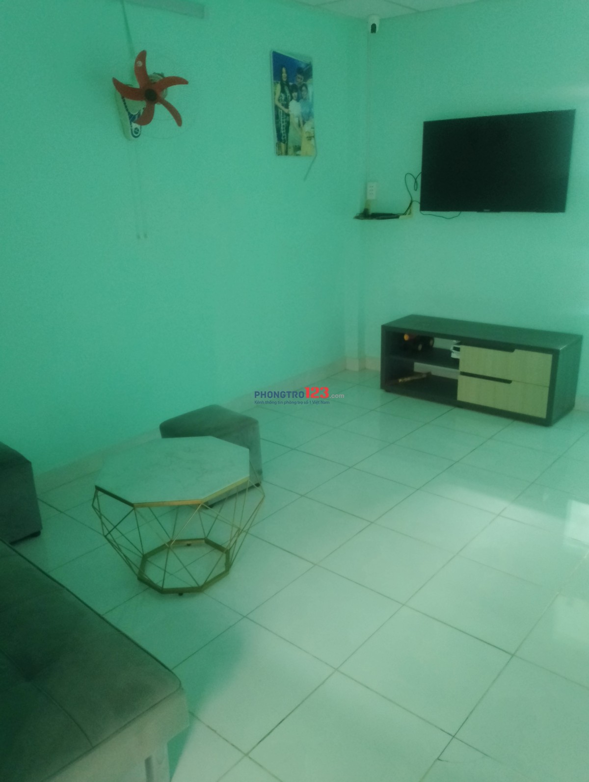 Cho SV nữ thuê giờ giấc tự do gần chợ và phố ẩm thực khu an Ninh