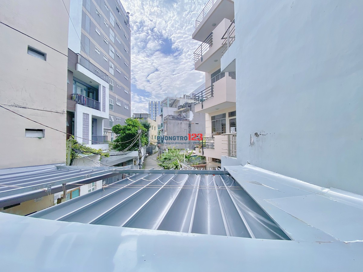 CHÍNH CHỦ CHO THUÊ PHÒNG BAN CÔNG + CỬA SỔ