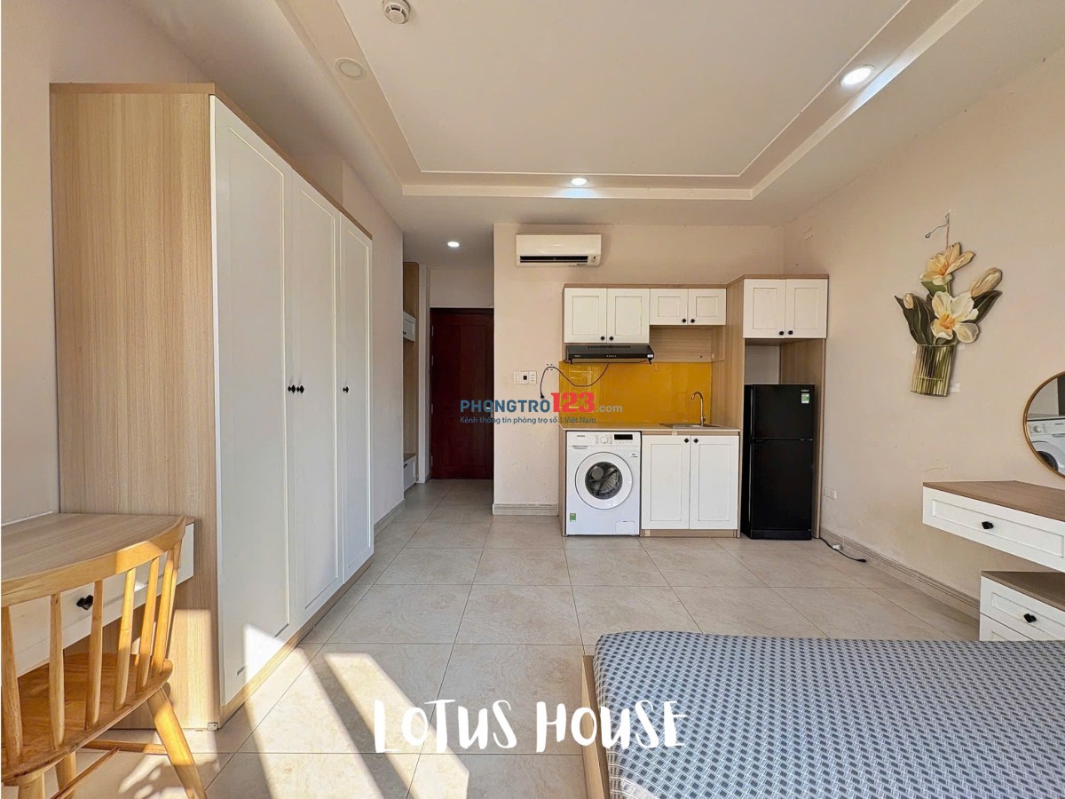  Căn Hộ 1PN Full Nội Thất Tân Bình – Ban Công Siêu Thoáng, 3 Phút Tới Sân Bay | Deal Hot