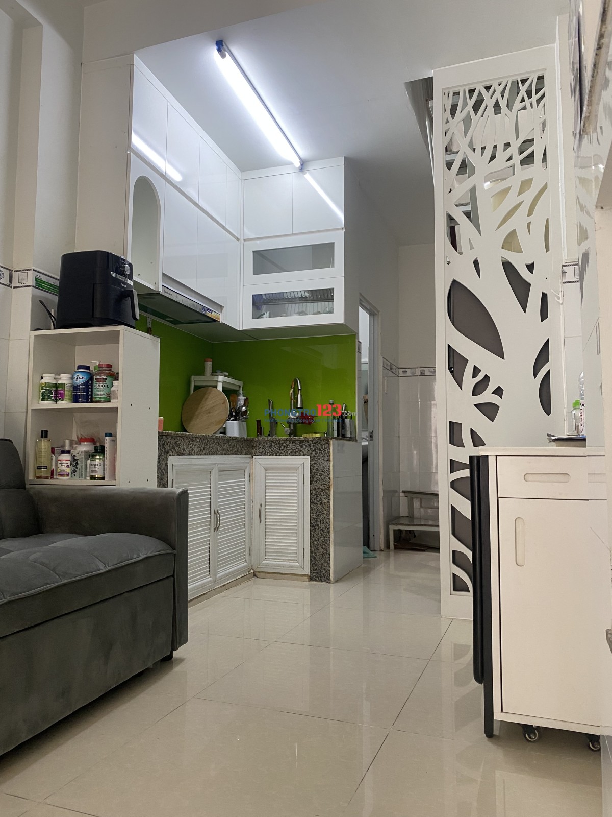 Chính chủ cho thuê nhà xinh nguyên căn full nội thất, sát chợ Gò Vấp, gần ĐH Công Nghiệp, BV 175